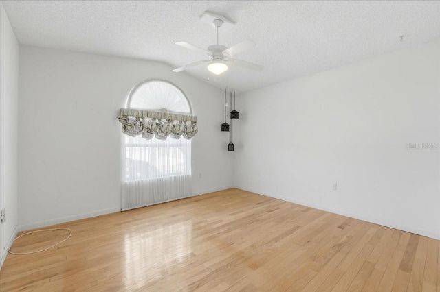 3104 SAND TRAP COURT, Lakeland, FL 33810