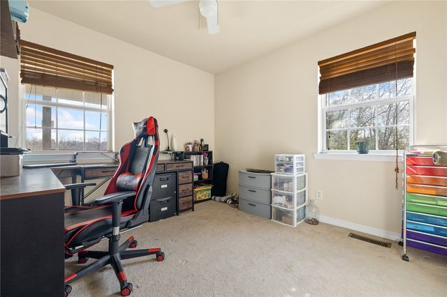 7814 Pine Meadows Drive, Omaha, AR 72662