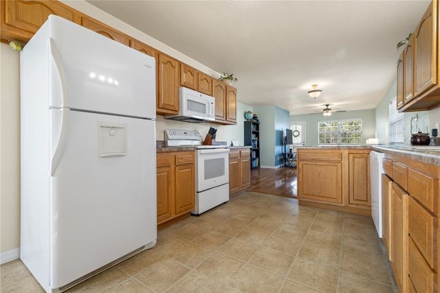 7814 Pine Meadows Drive, Omaha, AR 72662