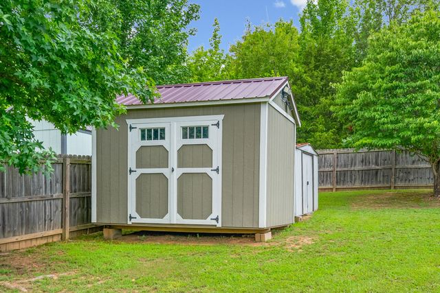 3515 Rabbit Run Trl, Adams, TN 37010