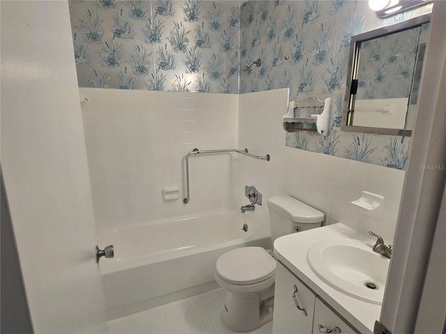 2428 COLUMBIA DRIVE 22, Clearwater, FL 33763