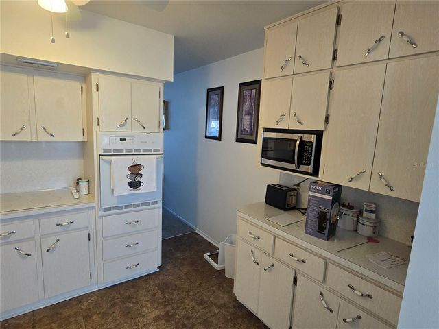 2428 COLUMBIA DRIVE 22, Clearwater, FL 33763