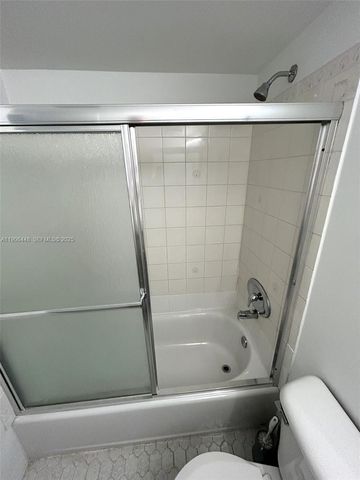 11905 NE 2nd Avenue C402, North Miami, FL 33161