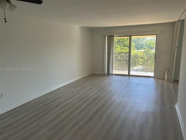 11905 NE 2nd Avenue C402, North Miami, FL 33161