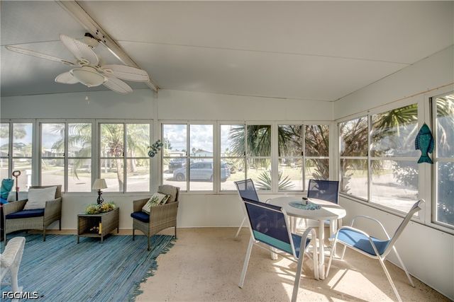 5510 Back Bay BEND, North Fort Myers, FL 33917