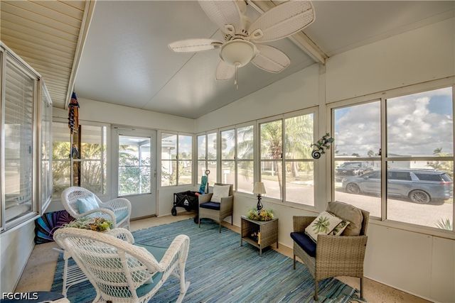 5510 Back Bay BEND, North Fort Myers, FL 33917