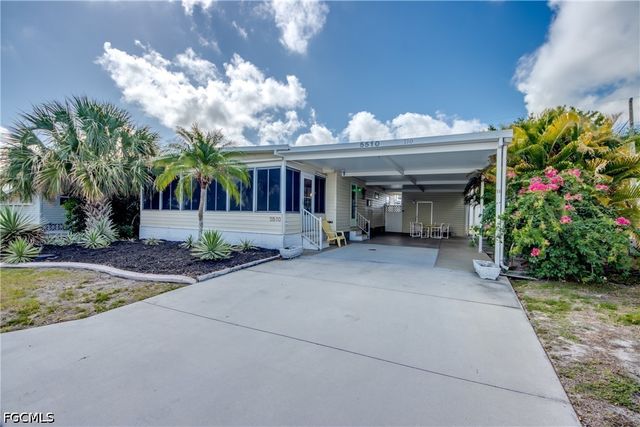 5510 Back Bay BEND, North Fort Myers, FL 33917