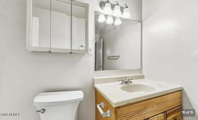 3520 W LAWRENCE Road, Phoenix, AZ 85019