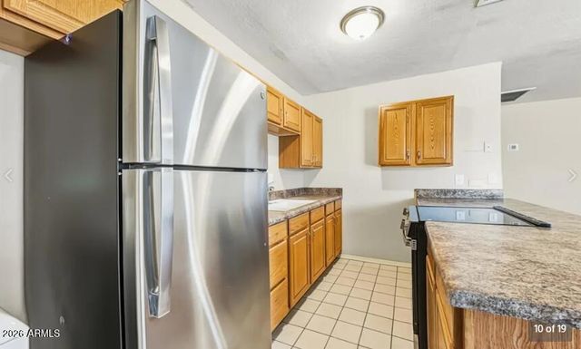 3520 W LAWRENCE Road, Phoenix, AZ 85019