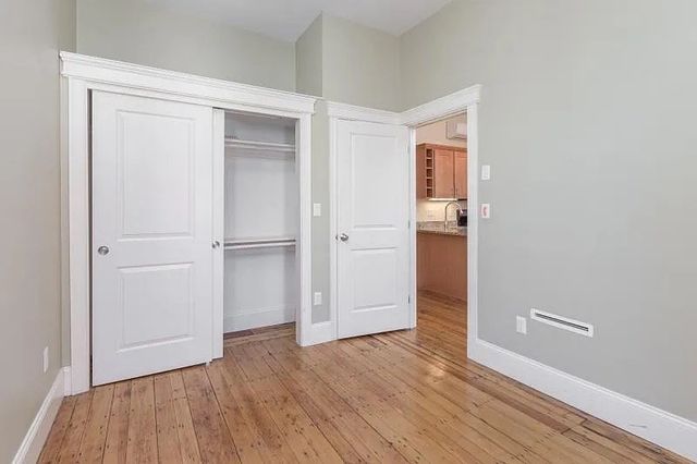 263 Newbury 2, Boston, MA 02116