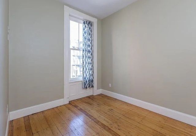 263 Newbury 2, Boston, MA 02116