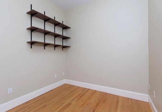 263 Newbury 2, Boston, MA 02116