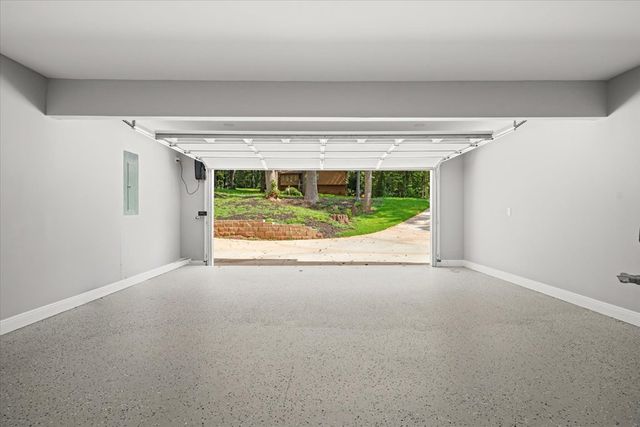 2673 Royal Oak Court, Acworth, GA 30102