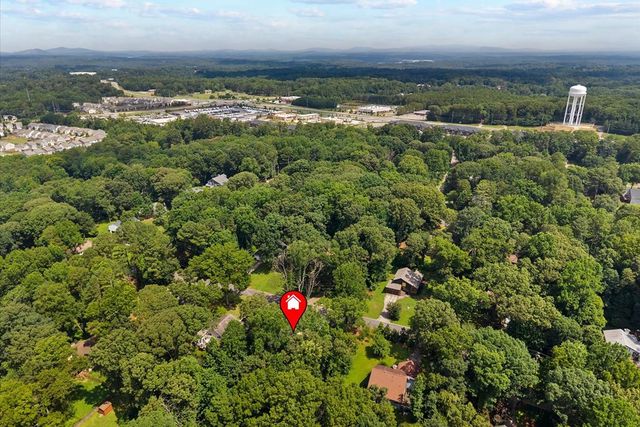 2673 Royal Oak Court, Acworth, GA 30102