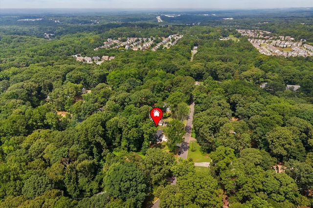 2673 Royal Oak Court, Acworth, GA 30102