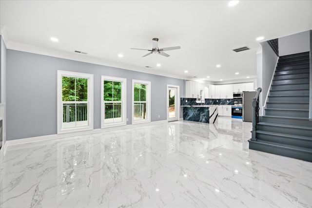 2673 Royal Oak Court, Acworth, GA 30102