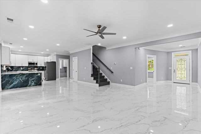2673 Royal Oak Court, Acworth, GA 30102