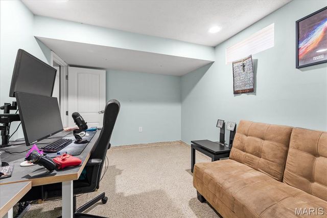 4028 Maryville Road, Granite City, IL 62040