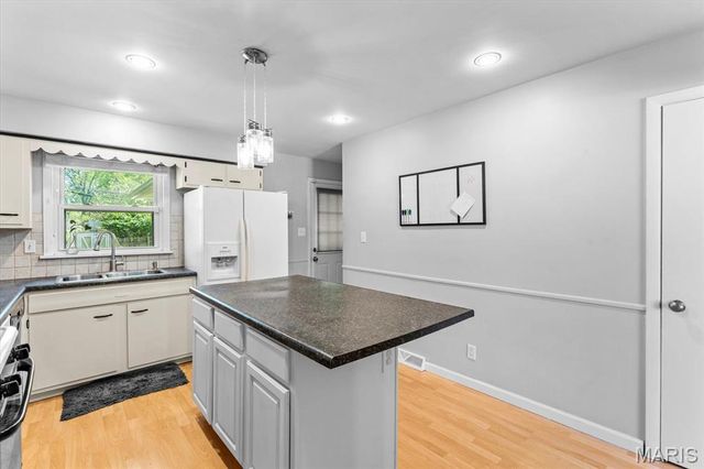 4028 Maryville Road, Granite City, IL 62040