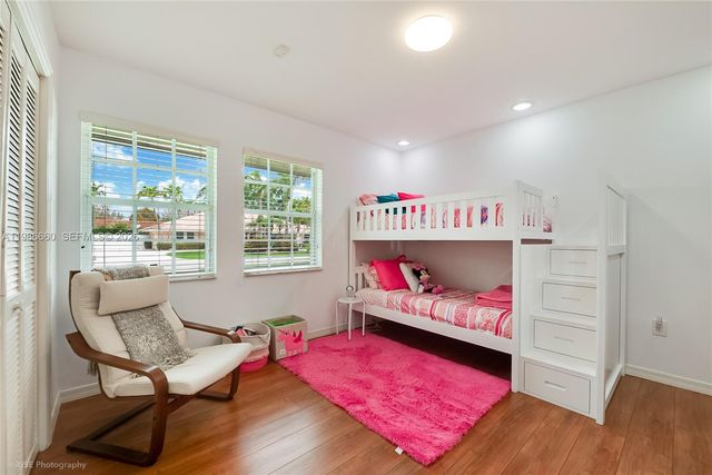 10422 SW 121st St, Miami, FL 33176