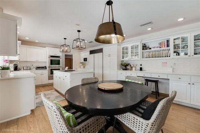 10422 SW 121st St, Miami, FL 33176