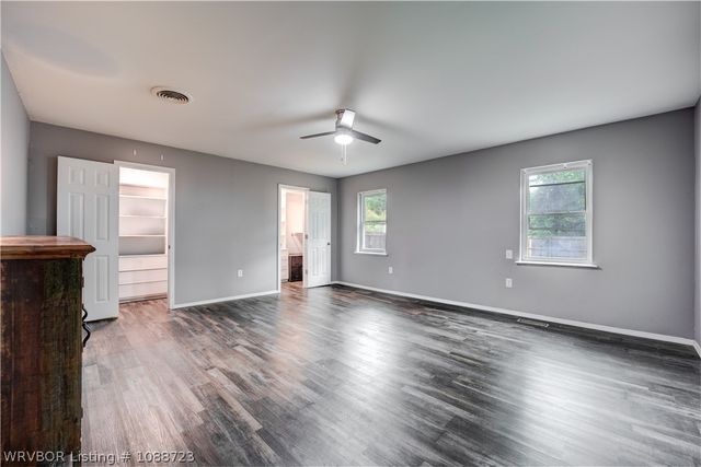 1208 N 26th Street, Van Buren, AR 72956