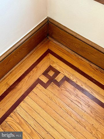 137 LESLIE AVE, Merchantville, NJ 08109