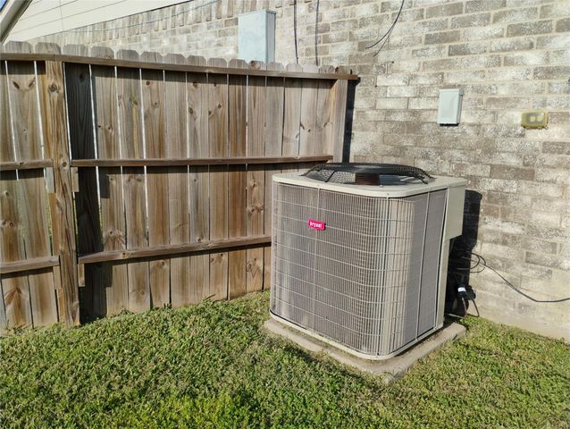 25006 Silent Meadow Court, Tomball, TX 77375