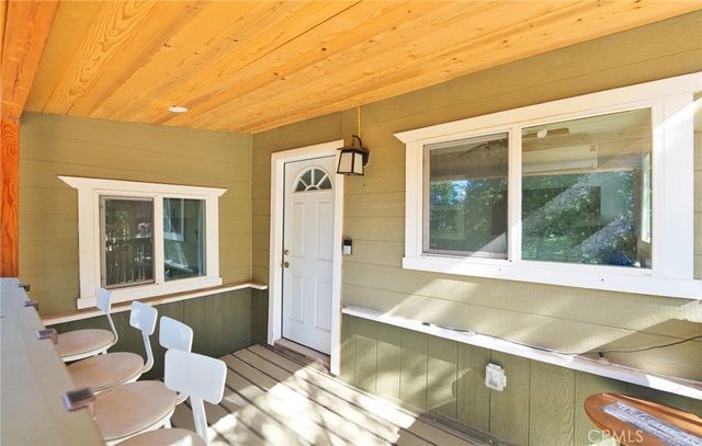 29083 Hook Creek, Cedar Glen, CA 92321