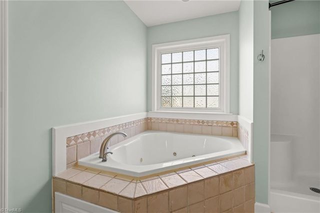 1512 Hampton Street, Lexington, NC 27295