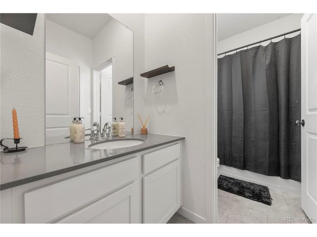 9152 Gladiola Way A, Arvada, CO 80005