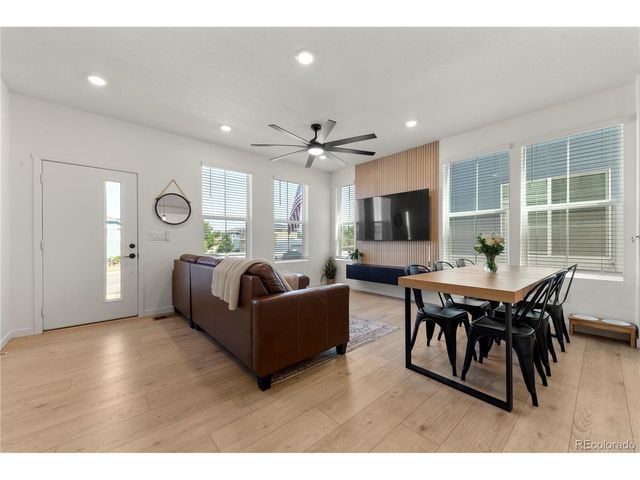 9152 Gladiola Way A, Arvada, CO 80005