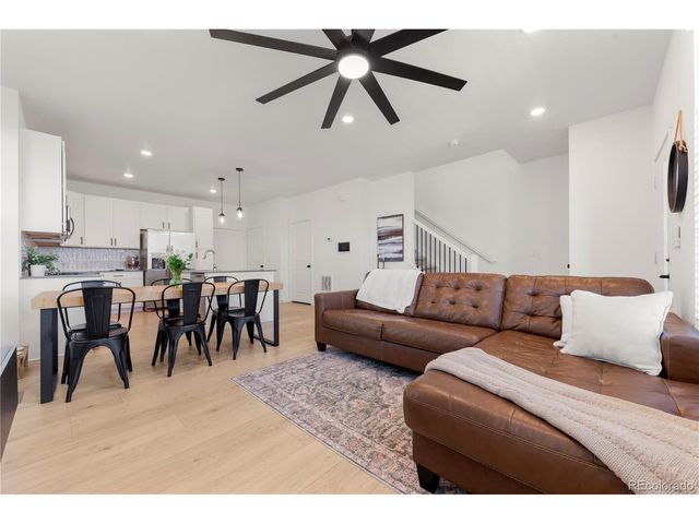 9152 Gladiola Way A, Arvada, CO 80005