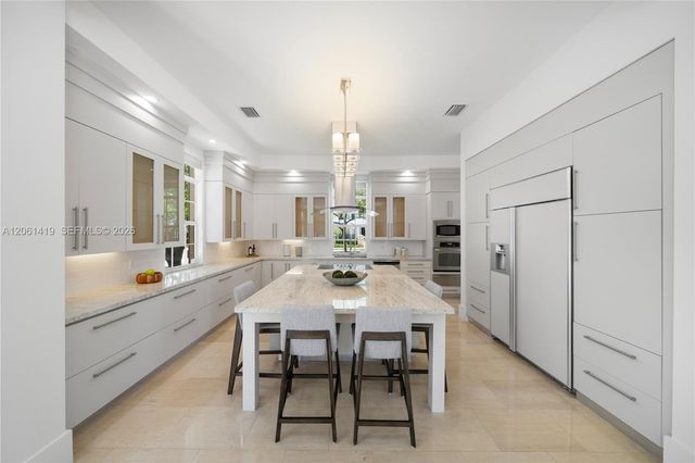 7745 SW 54th Ave, Miami, FL 33143