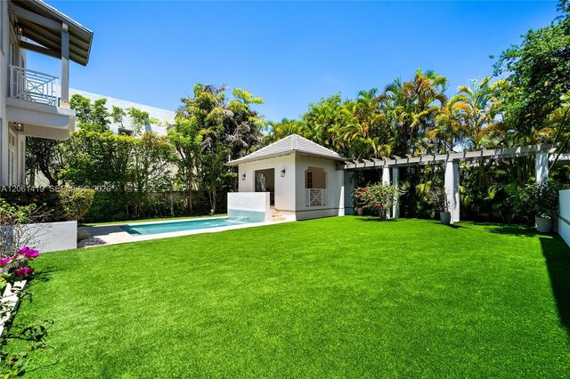 7745 SW 54th Ave, Miami, FL 33143