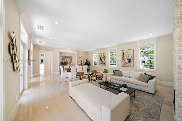 7745 SW 54th Ave, Miami, FL 33143