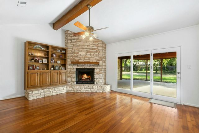 3502 Apache Forest DR, Austin, TX 78739