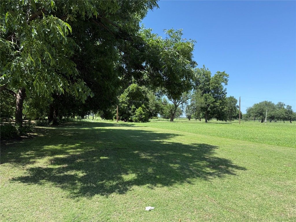 912 W Logan Avenue, Guthrie, OK 73044