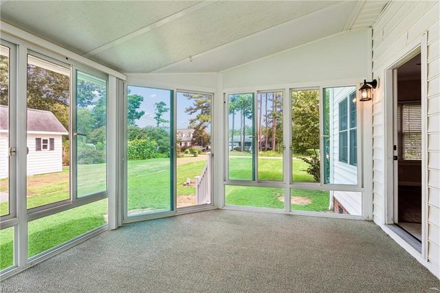 4120 Park ST, Hayes, VA 23072