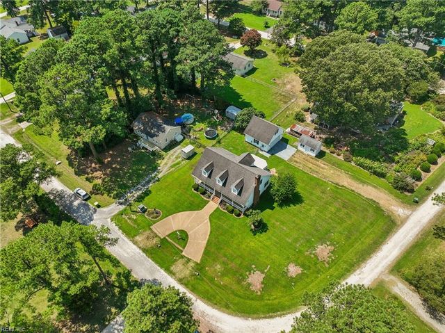 4120 Park ST, Hayes, VA 23072