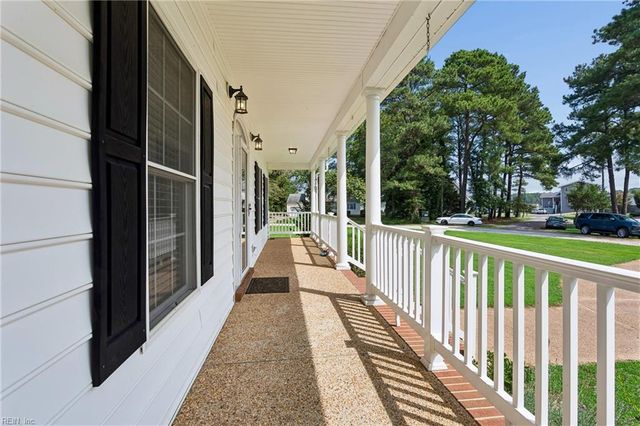 4120 Park ST, Hayes, VA 23072
