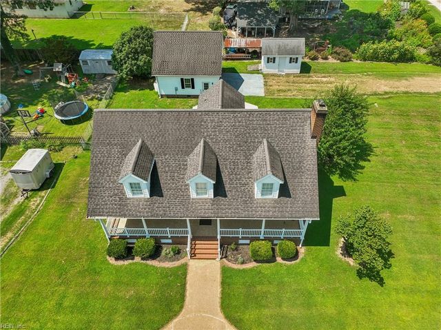 4120 Park ST, Hayes, VA 23072