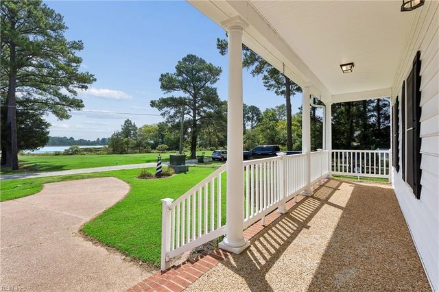 4120 Park ST, Hayes, VA 23072