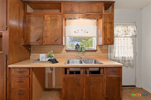 23168 Wolfridge Road, Killeen, TX 76549