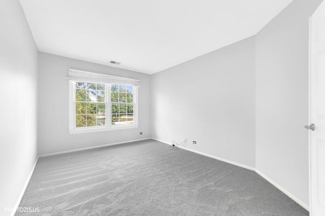 30W111 Fairfax Court 30w111, Warrenville, IL 60555