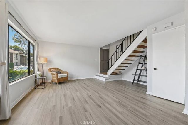 956 S Downey Place, Anaheim, CA 92804
