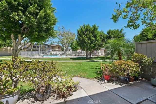 956 S Downey Place, Anaheim, CA 92804