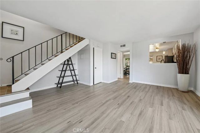 956 S Downey Place, Anaheim, CA 92804