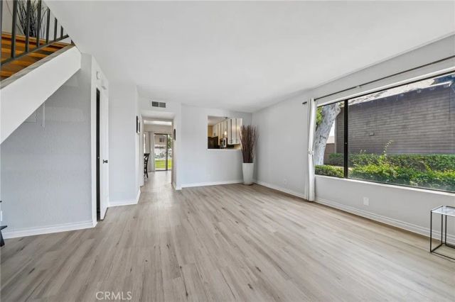 956 S Downey Place, Anaheim, CA 92804