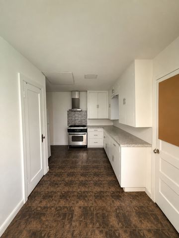 311 S Ebrite Street, Mesquite, TX 75149